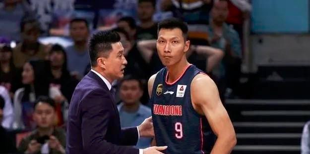 我们将在欧冠淘汰赛中面对国米，他们是一个很难对付的对手，和我们实力相近。